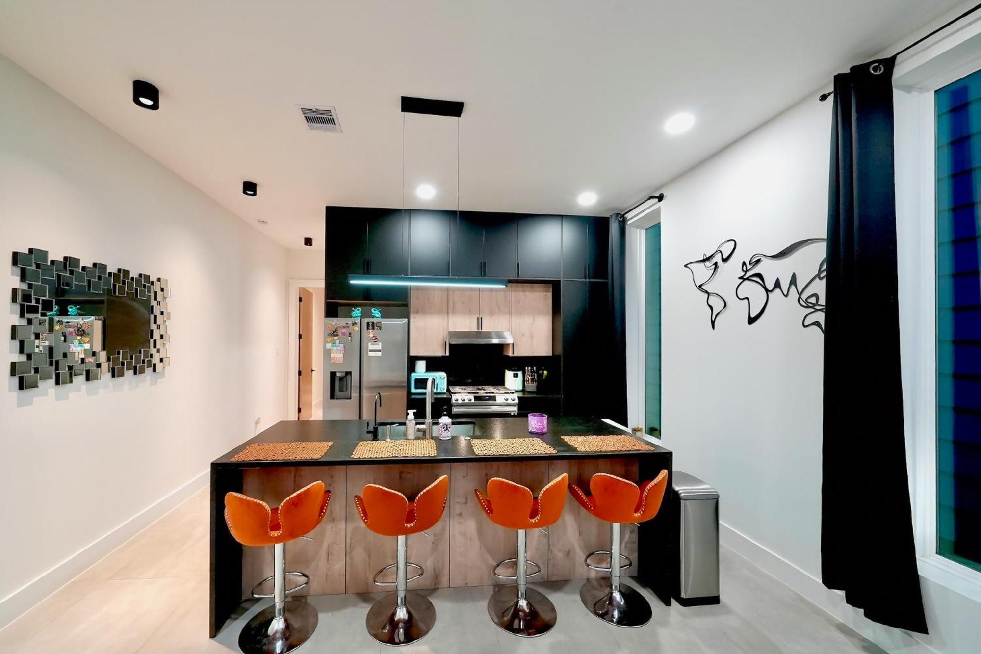 3 Mi To Dtwn Modern Townhome With Yard In Houston Exteriör bild